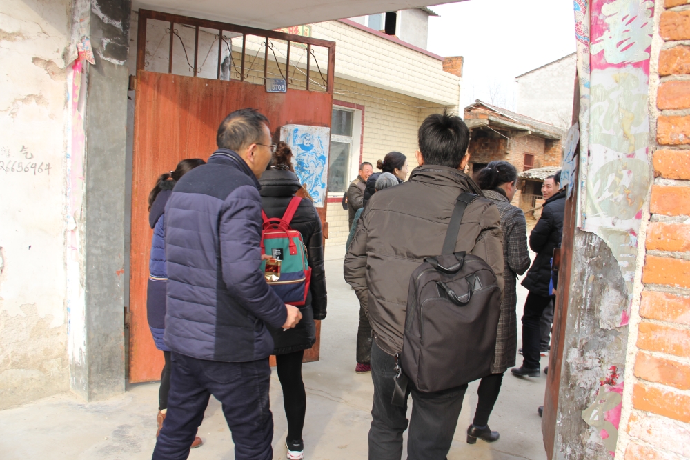 省市總工會(huì)領(lǐng)導(dǎo)及同事來(lái)我司走基層、送溫暖 扶貧幫困暖人